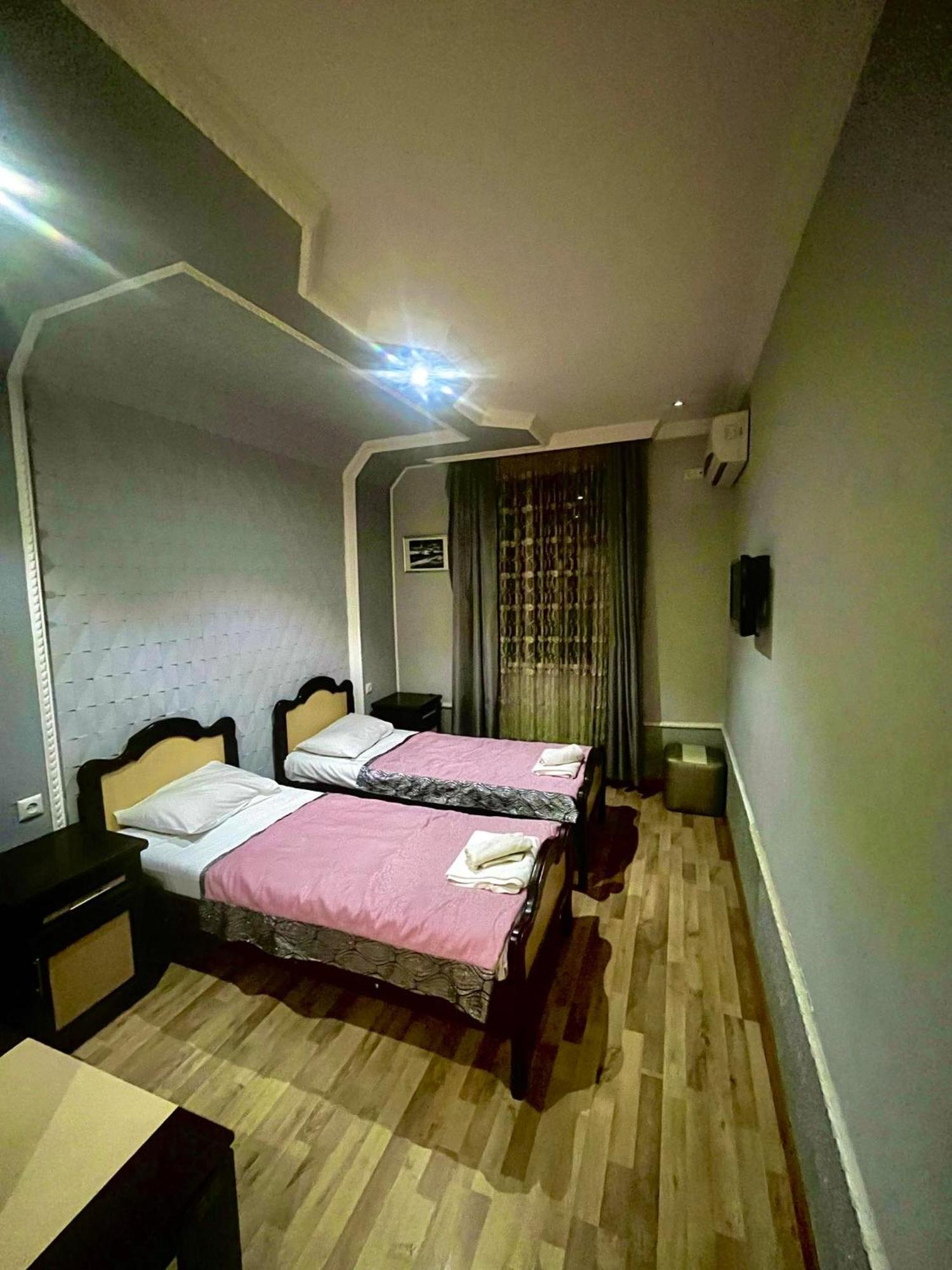 קוטאיסי B&B Europa Hotel מראה חיצוני תמונה