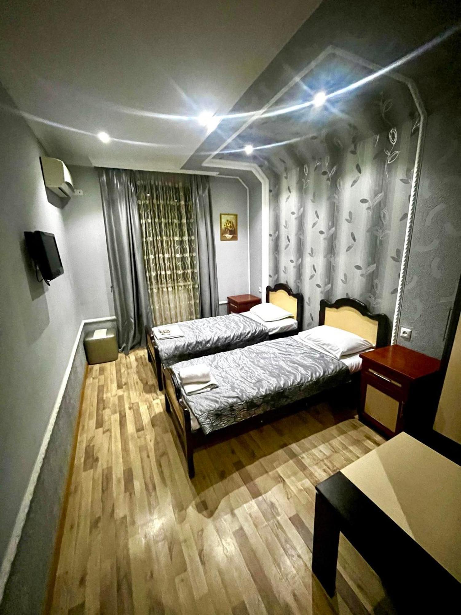 קוטאיסי B&B Europa Hotel מראה חיצוני תמונה
