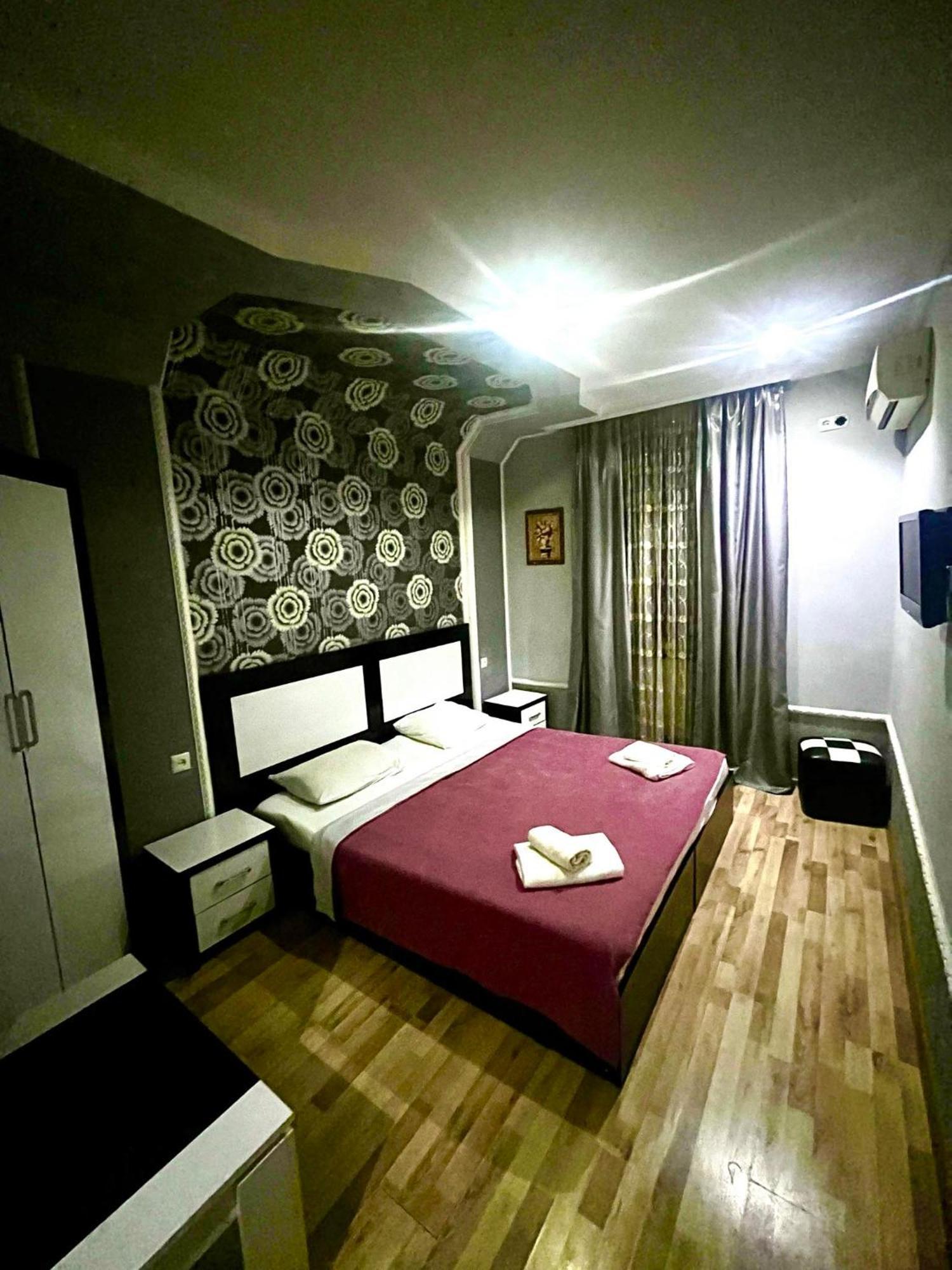 קוטאיסי B&B Europa Hotel מראה חיצוני תמונה