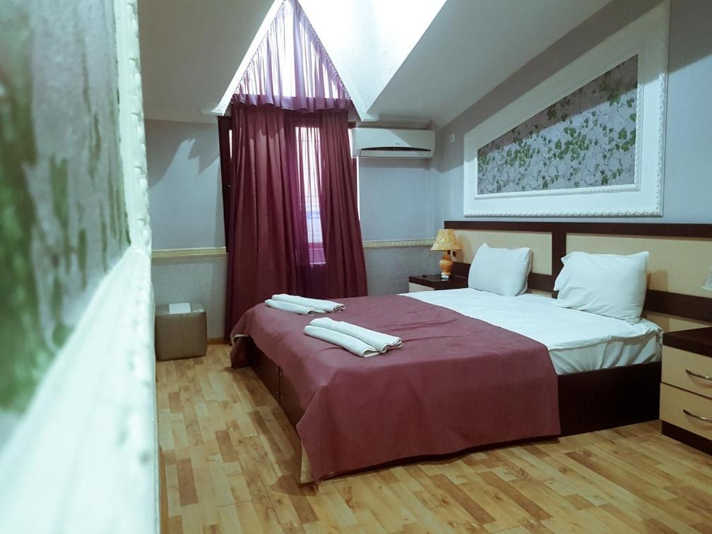 קוטאיסי B&B Europa Hotel מראה חיצוני תמונה